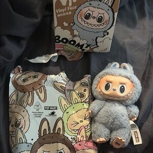 Exciting macaron pop mart sea salt coconut